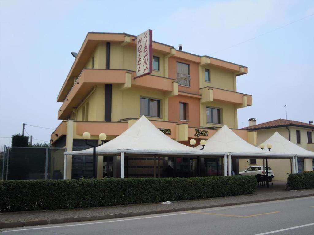 Hotel Xibana Tribano Exterior photo